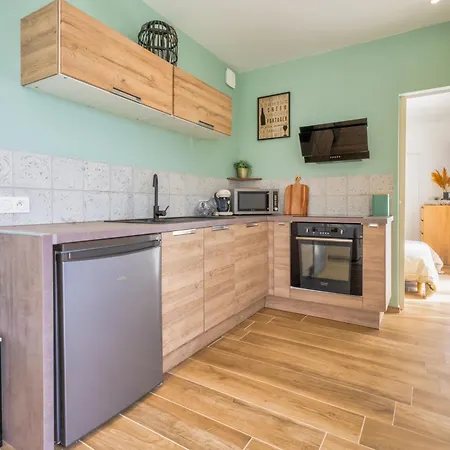 Avec Vue Panoramique 툴롱