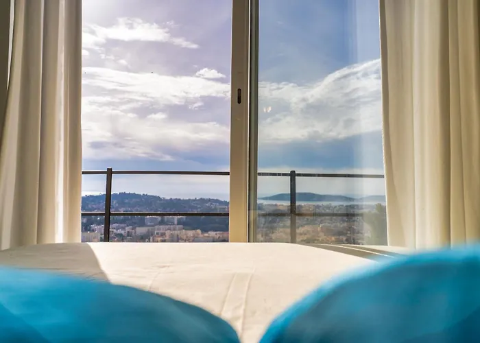 Avec Vue Panoramique Lejlighed Toulon